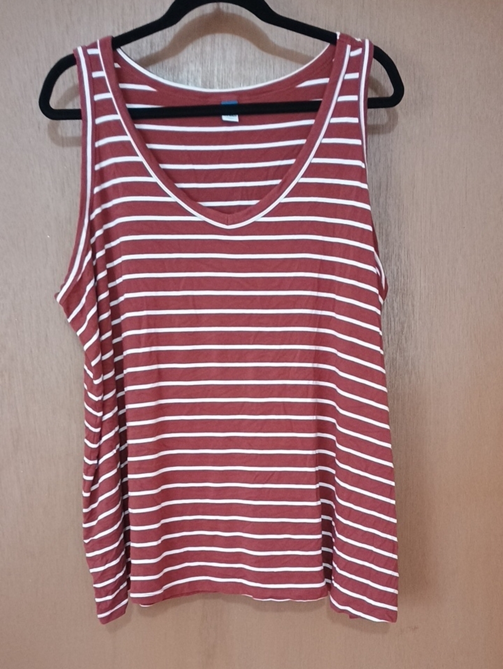 Old Navy Rust & White Striped V-Neck Tank